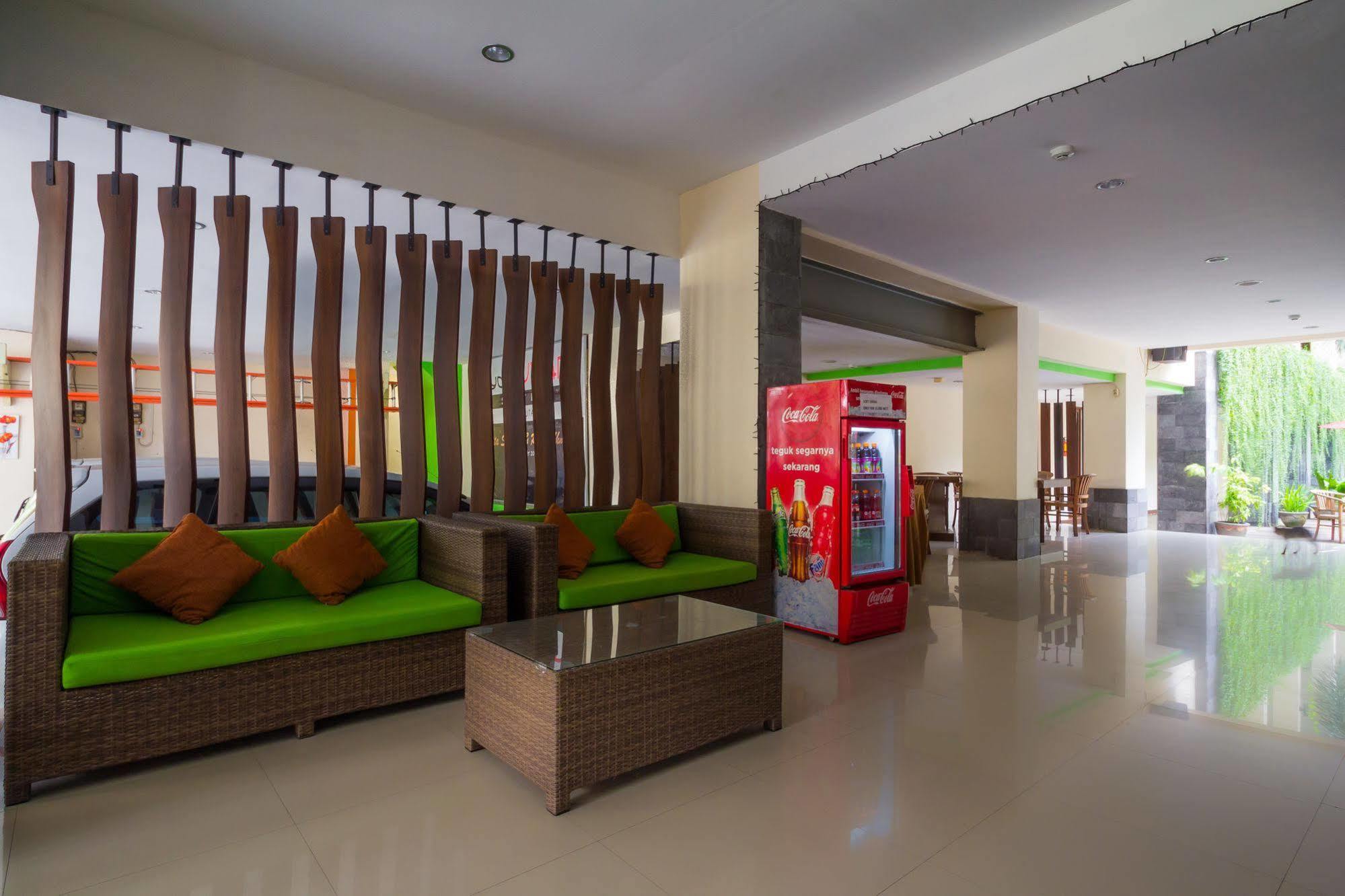 Vihan Suites Bali Kuta Lombok Esterno foto